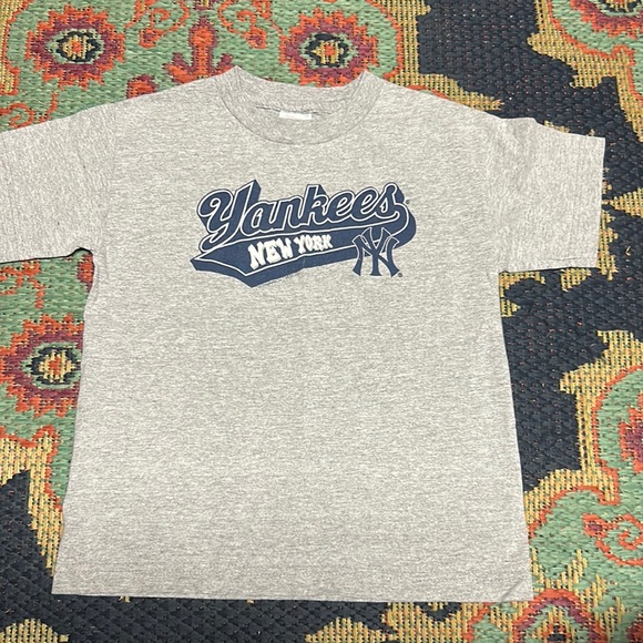 Yankees Tee - Picture 1 of 2